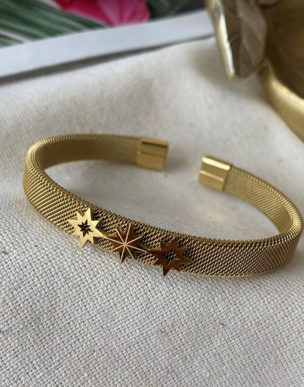 سوار النجوم الذهبية