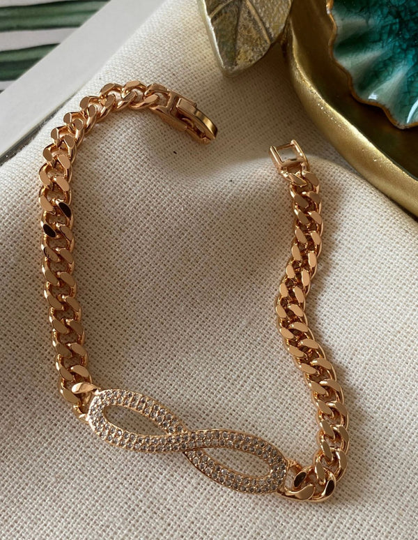 سوار اللانهاية