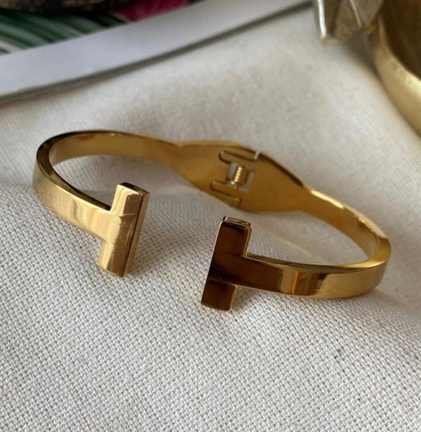 سوار تي كلاسيك