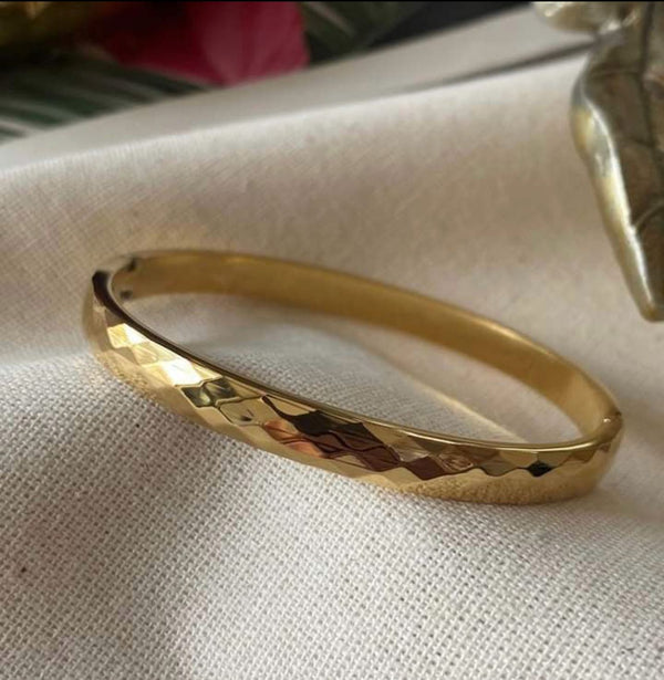 سوار ذهب مبرشم