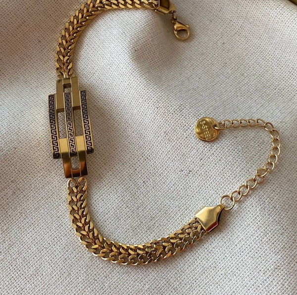 سوار ذهبي فاخر