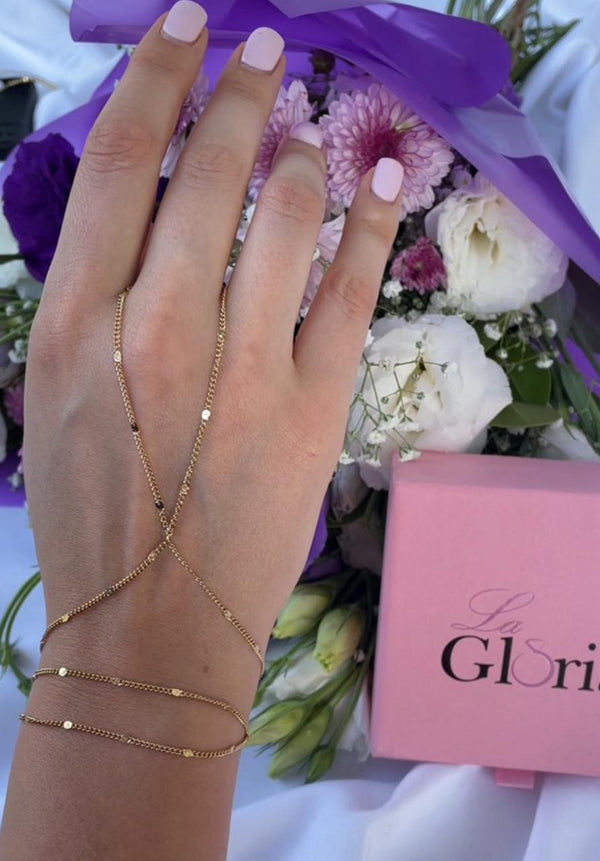 سوار اليد الذهبية