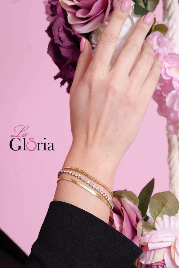 سوار ذهبية براقة