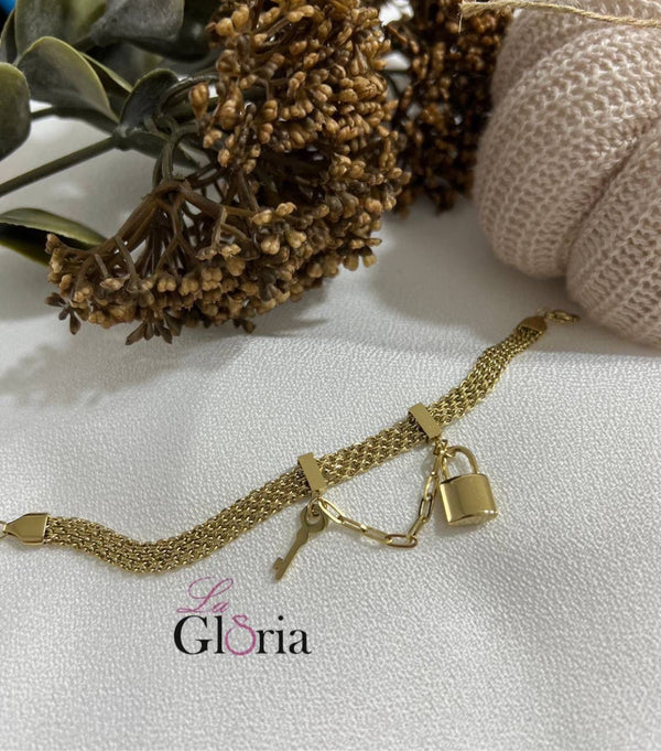 سوار القفل والمفتاح