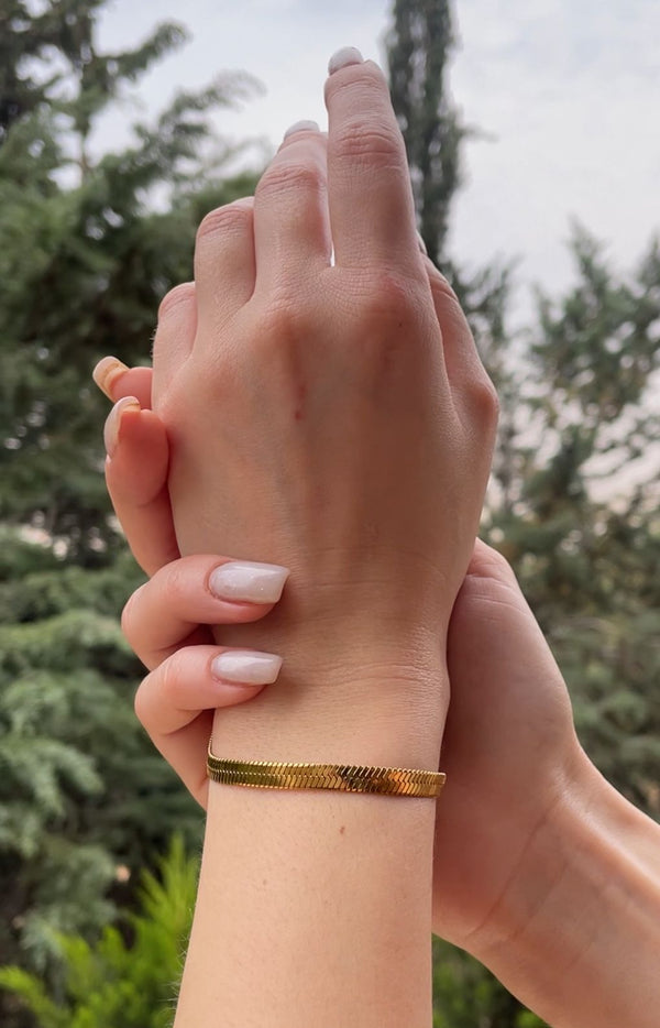 سوار ذهب ناعم