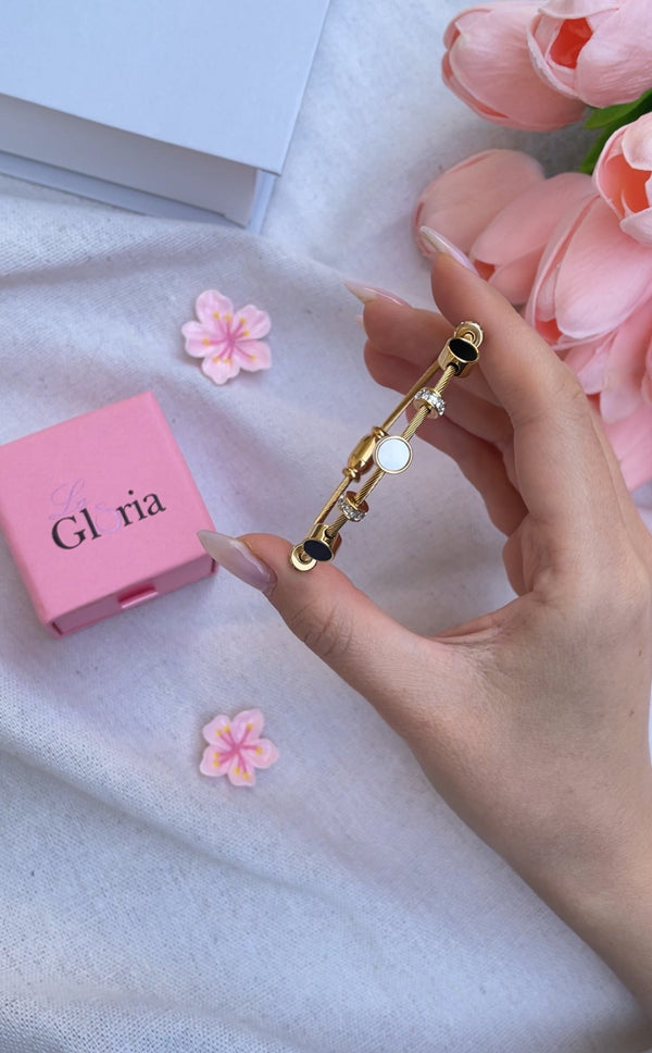 سوار أنيق ذهبي