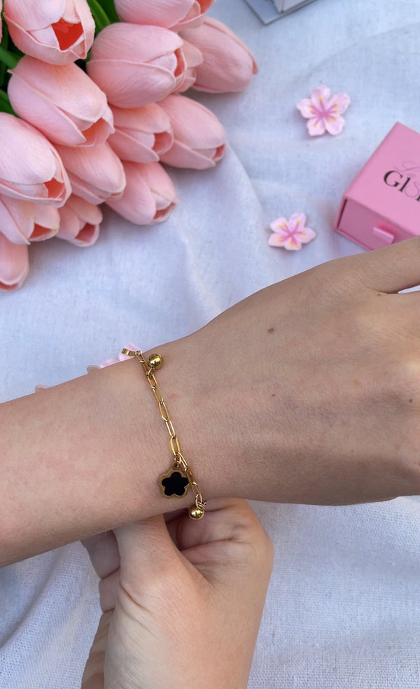 سوار الزهرة السوداء