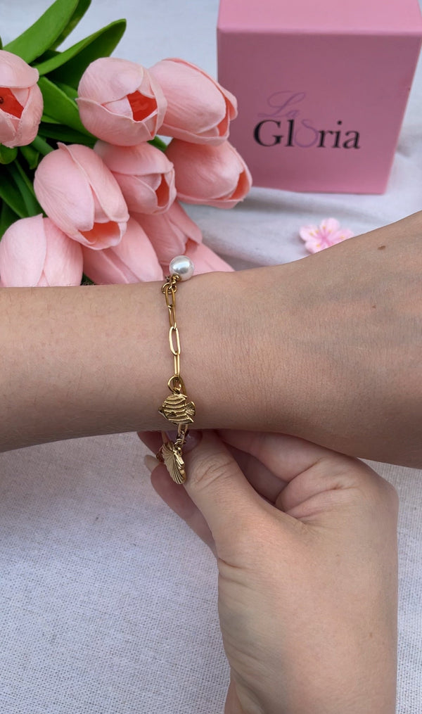 سوار السمكة واللؤلؤ