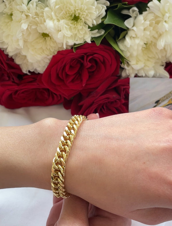 سوار جنزير ذهبي