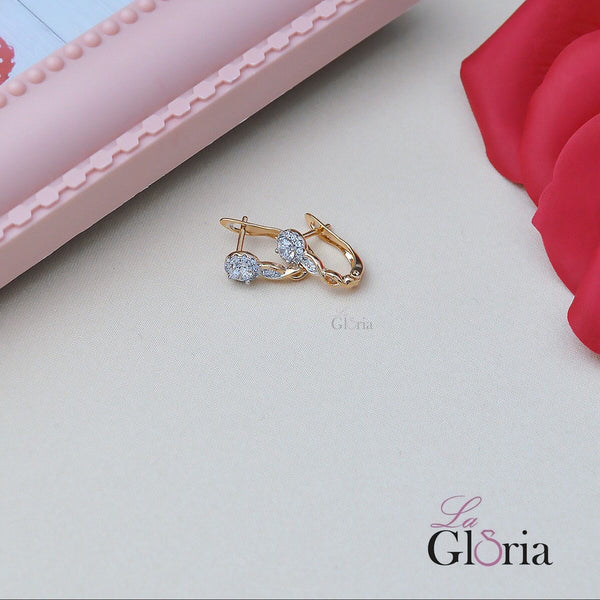 حلق ناعم مزين بالأحجار