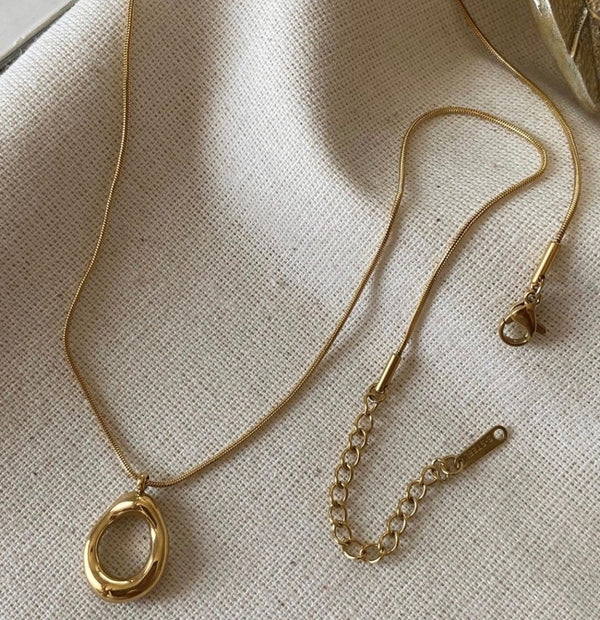 سنسال بيضاوي ذهبي