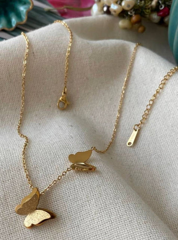 سنسال فراشة ذهبي