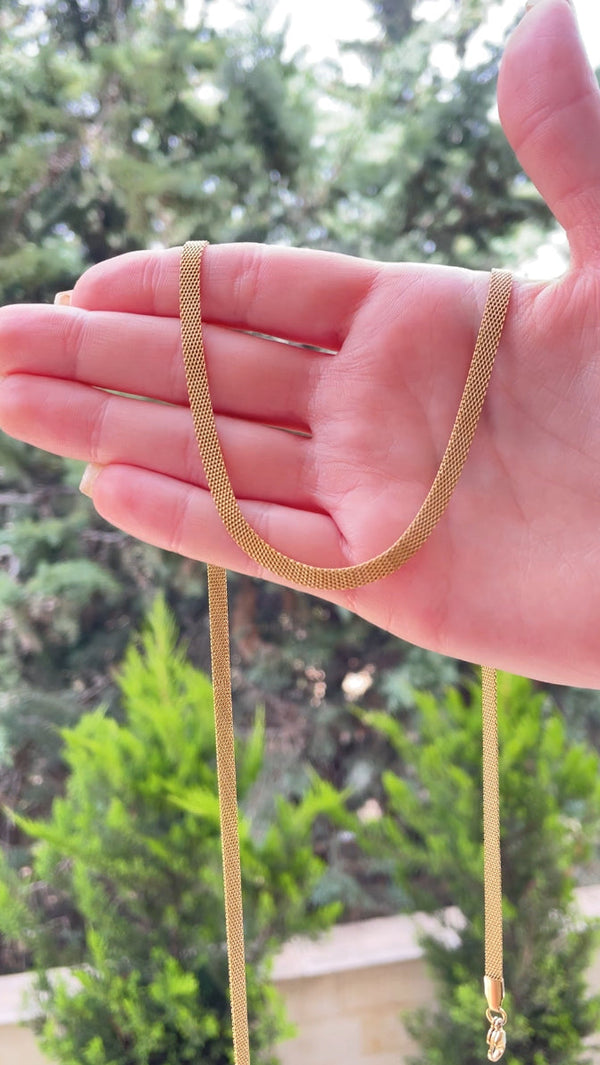 سنسال ذهبي ناعم