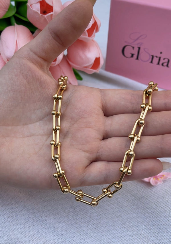 سنسال تيفاني سادة