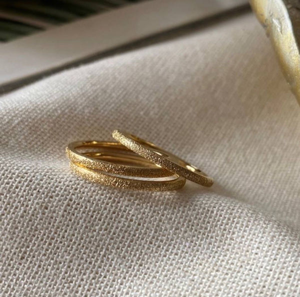 خواتم ذهبية ناعمة