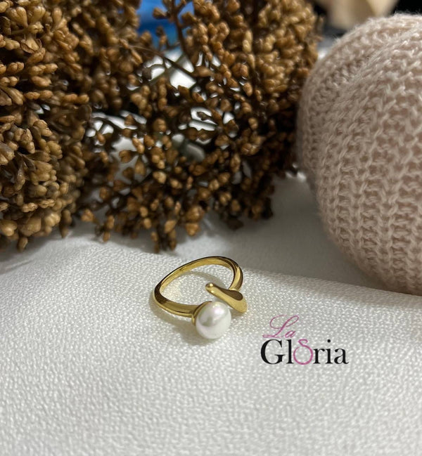 خاتم اللولو الذهبي