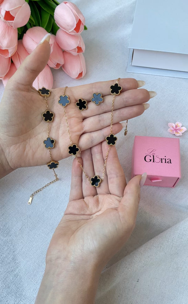 طقم الورود الاسود