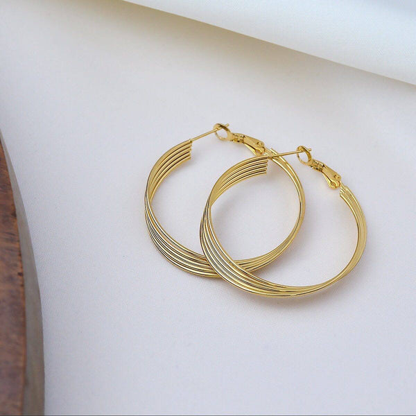 حلق دبلة ذهبي