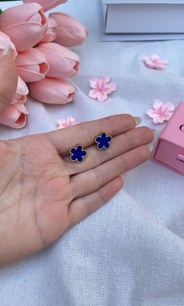 حلق هلالي ذهبي