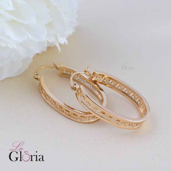 حلق هوب ذهبي