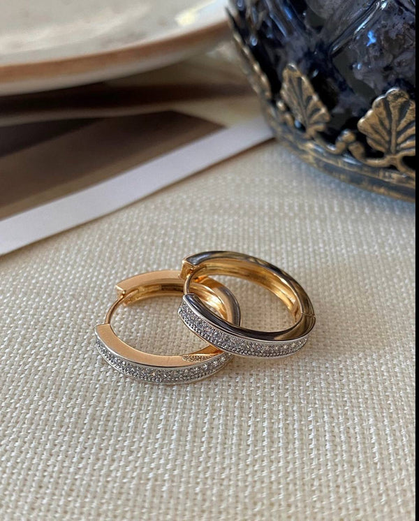 حلق دائري مرصع