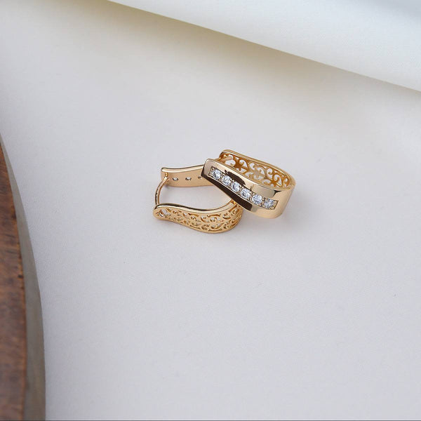 حلق ذهبي مزخرف