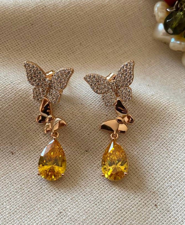 حلق فراشة أصفر