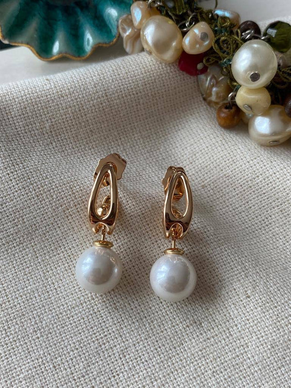 حلق لؤلؤ روز