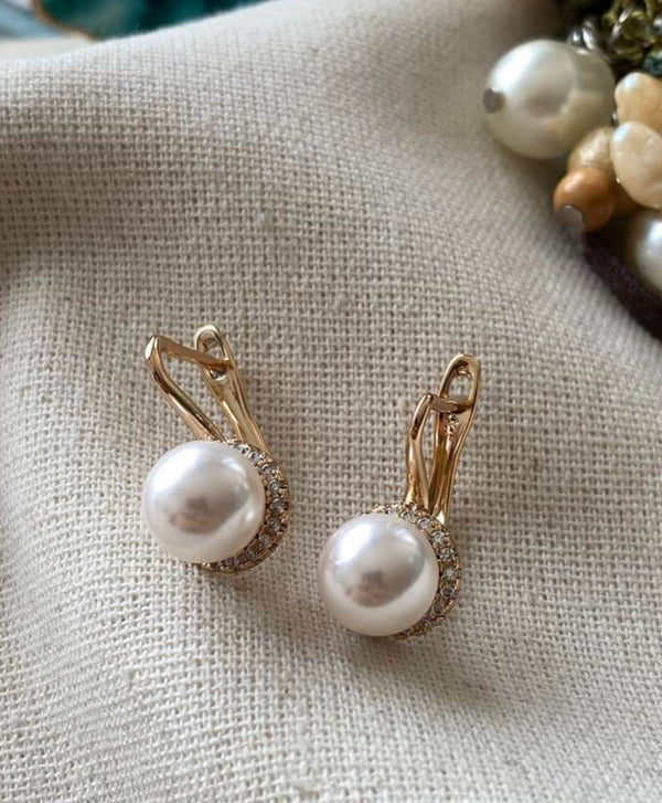 حلق لؤلؤ وسترس