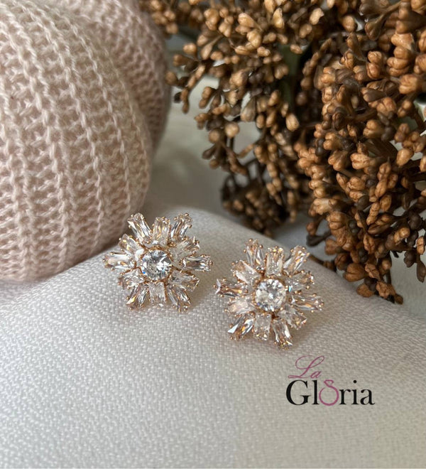 حلق زهرة ستراس