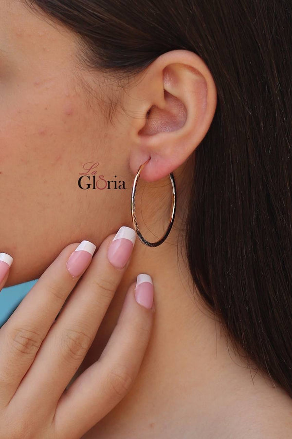 حلق دائري ذهبي