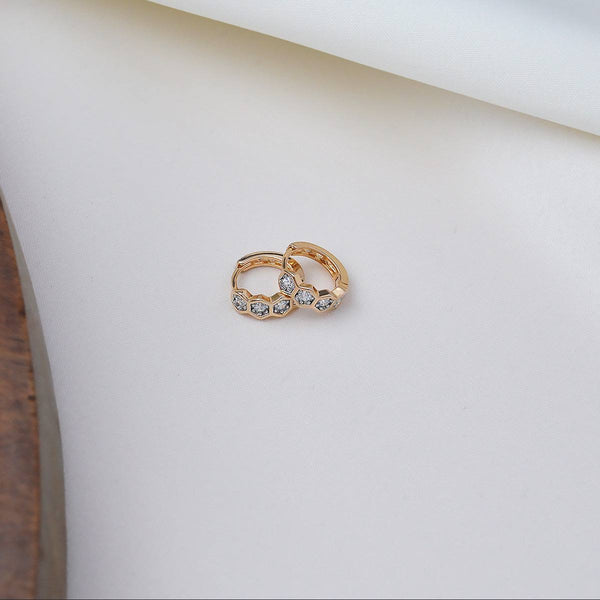 حلق سداسي ستراس